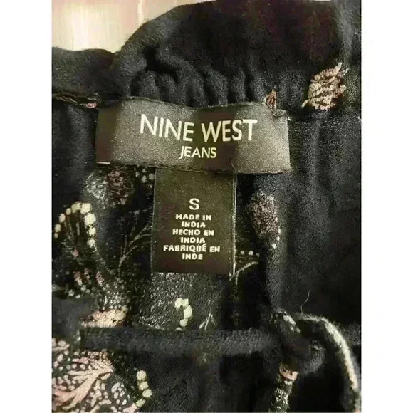 NINE WEST -‎ Women's Black Floral LS Top, S/M - Picture 6 of 7